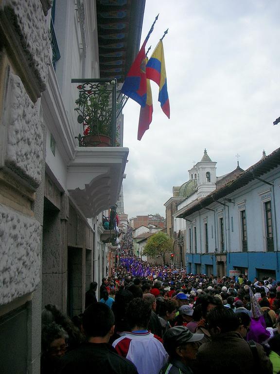 Hotel El Relicario Del Carmen Quito Bagian luar foto